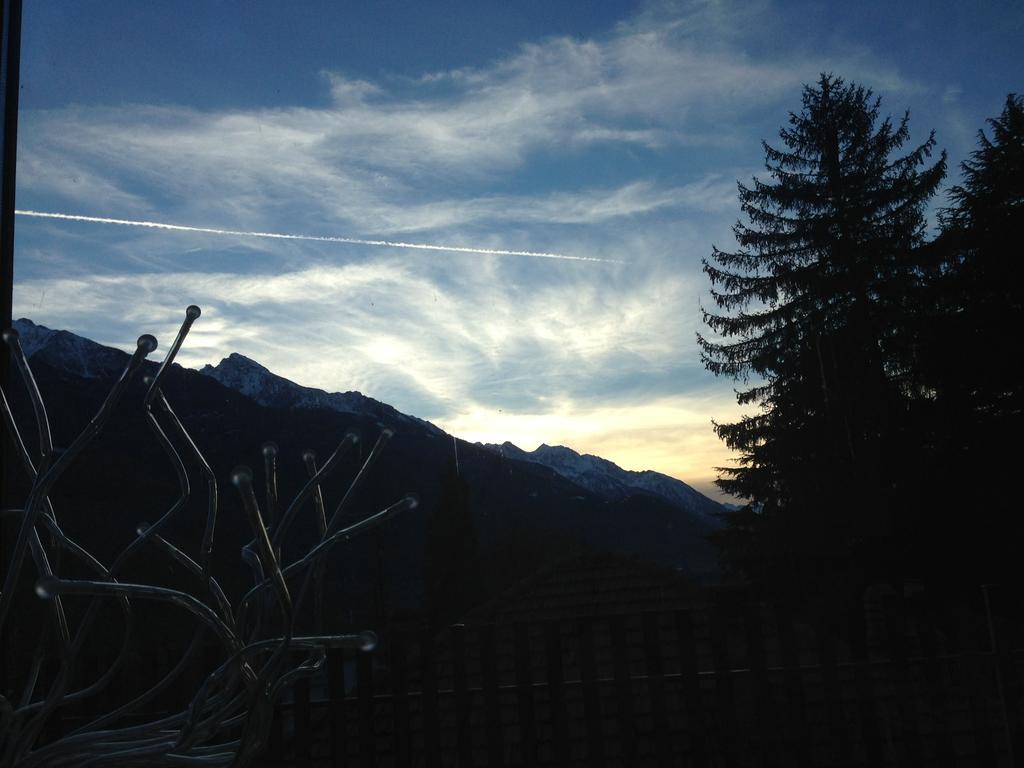 Appartamento Monti E Relax Saint-Vincent Exteriör bild