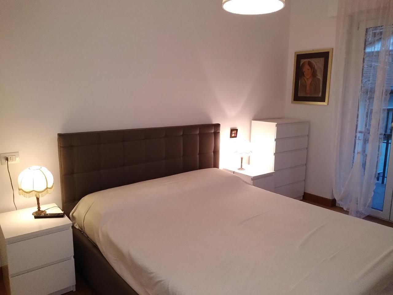 Appartamento Monti E Relax Saint-Vincent Exteriör bild